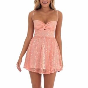 Lucy in the Sky | Dresses | Amari Gold Floral Mesh Dress | Poshmark